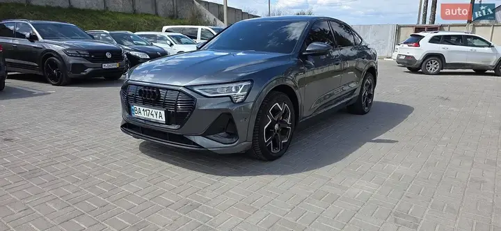 Audi E-Tron Sportback 2021 photo 2