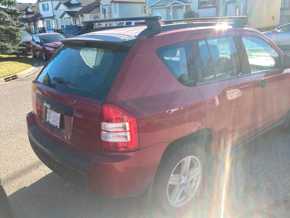 Jeep Compass 2010 photo 2