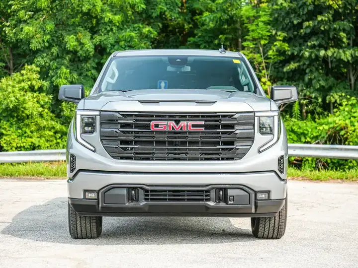 GMC Sierra 1500 2026 photo 5