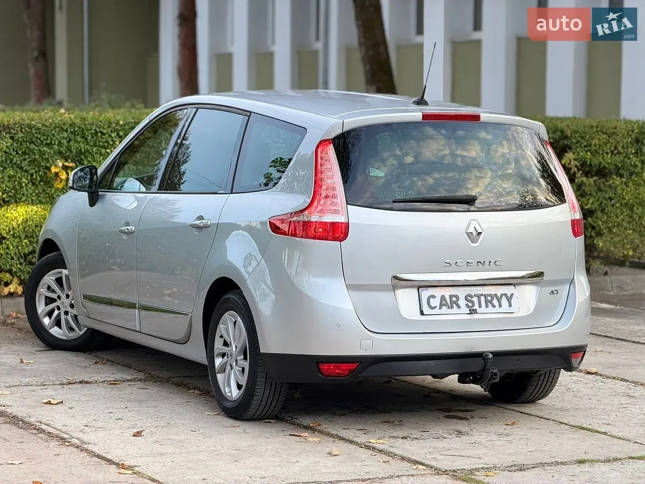Renault Grand Scenic 2013 photo 3