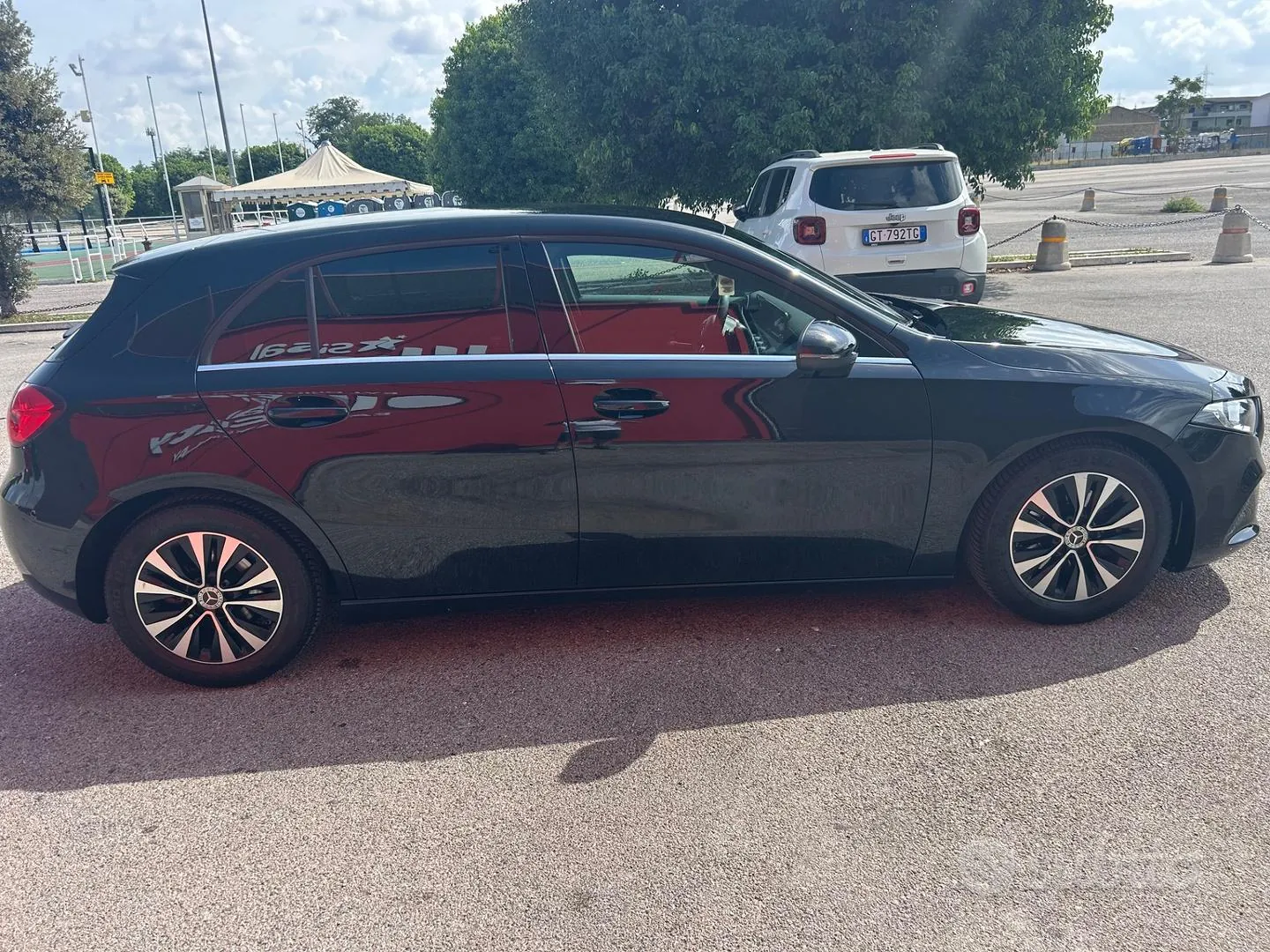 Mercedes-Benz A 180 2021 photo 2