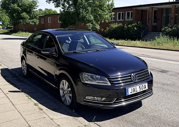 Volkswagen Passat 2013 photo 4