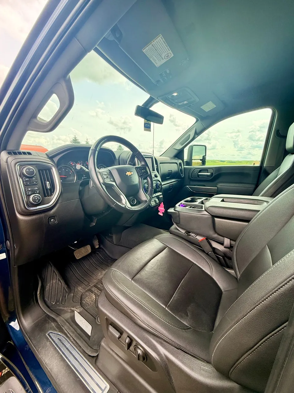 Chevrolet Silverado 2500Hd 2022 photo 5