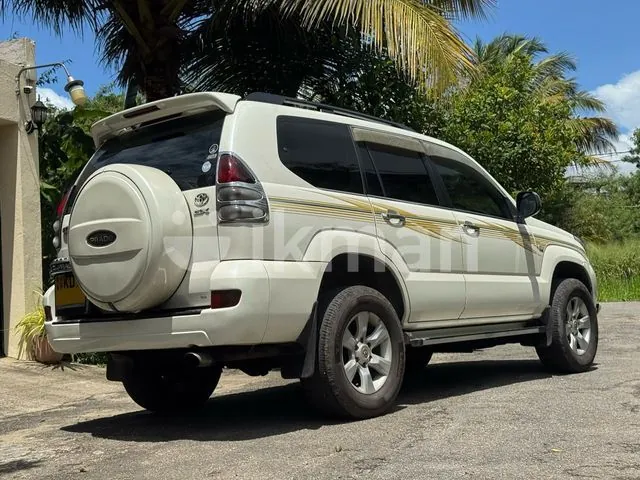 Toyota Land Cruiser Prado 2006 photo 4