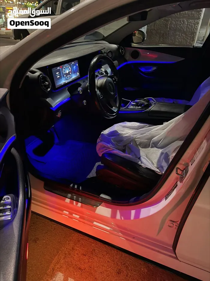 Mercedes-Benz E-Class 2017 photo 2