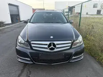 Mercedes-Benz C180