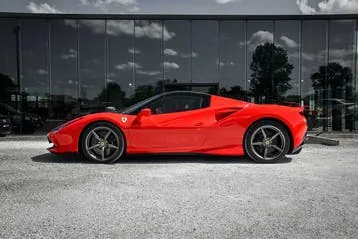 Ferrari F8 Spider 2021 photo 3