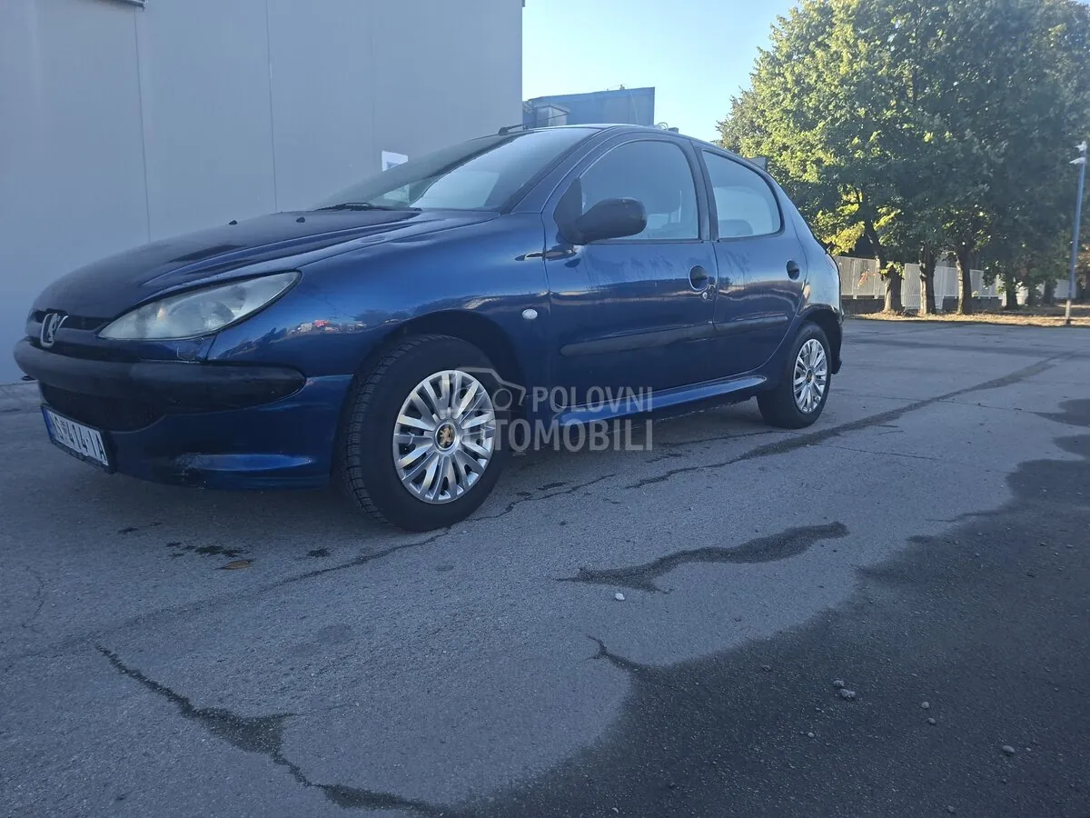 Peugeot 206 2006 photo 4