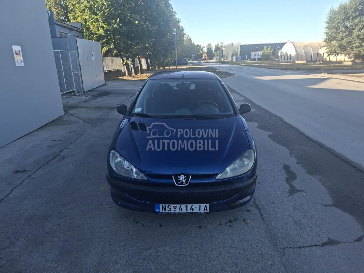 Peugeot 206 2006 photo 2