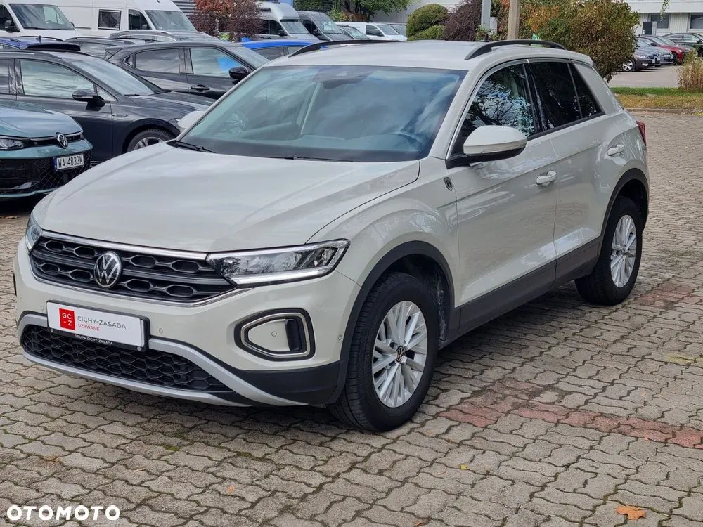 Volkswagen T-Roc 2022 photo 2