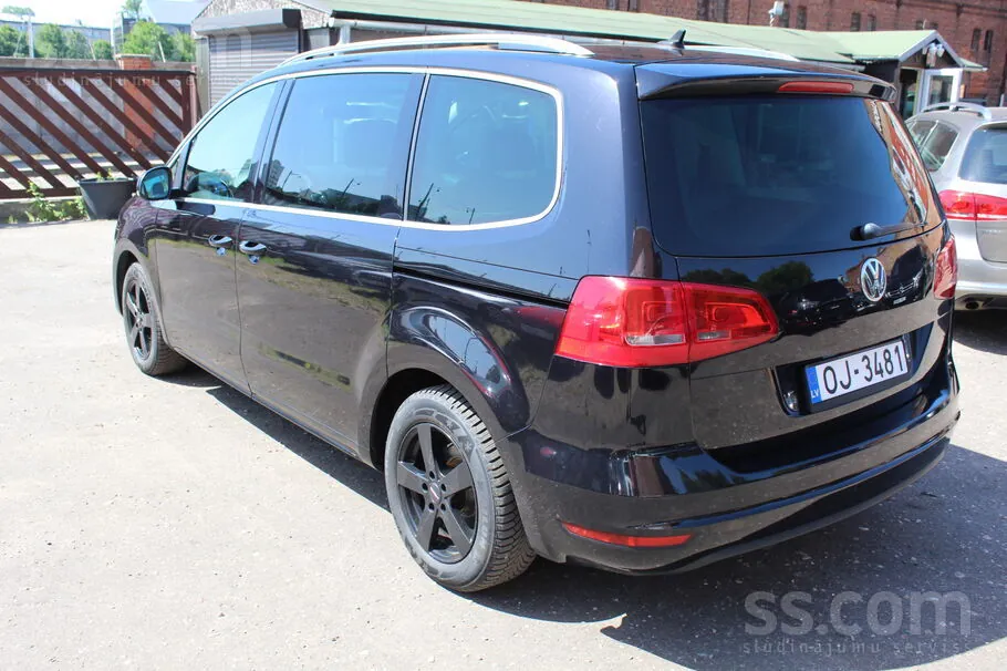 Volkswagen Sharan 2014 photo 3