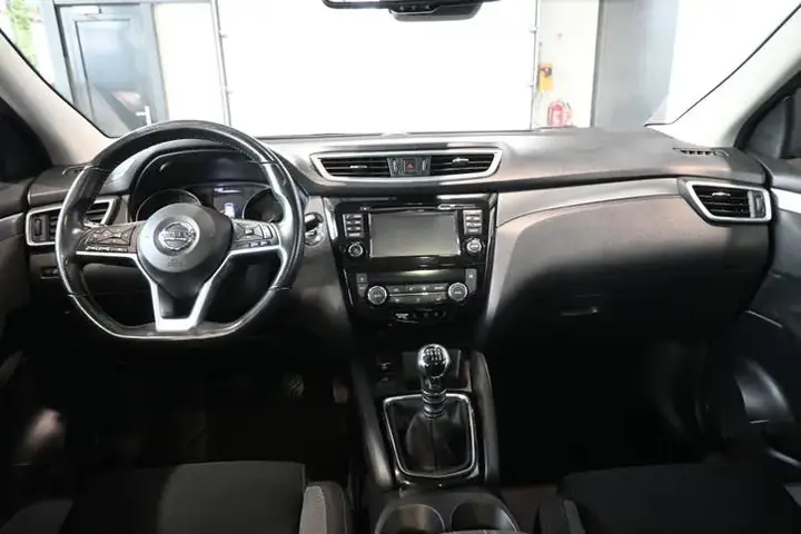 Nissan Qashqai 2018 photo 2