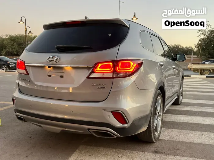 Hyundai Santa Fe 2018 photo 4