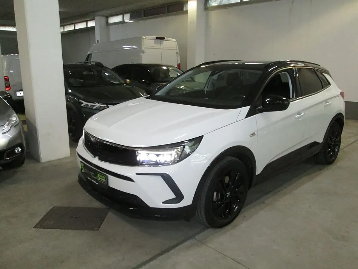 Opel Grandland 2022 photo 2