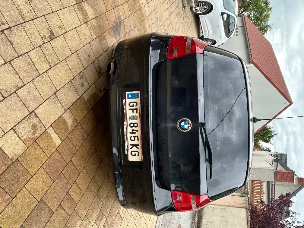 BMW 1 Series 2009 photo 3