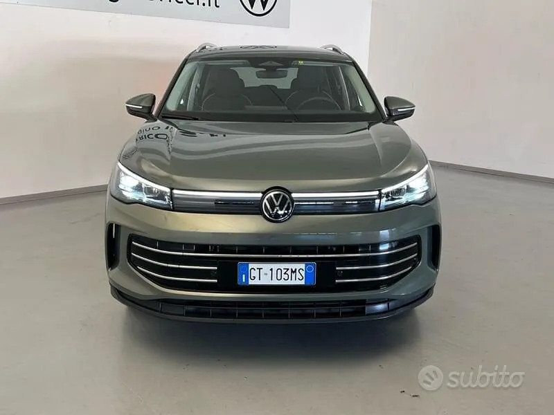 Volkswagen Tiguan 2024 photo 4