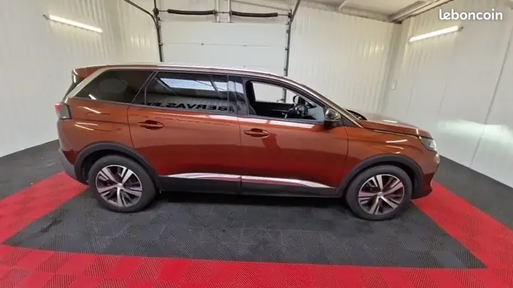 Peugeot 5008 2022 photo 4