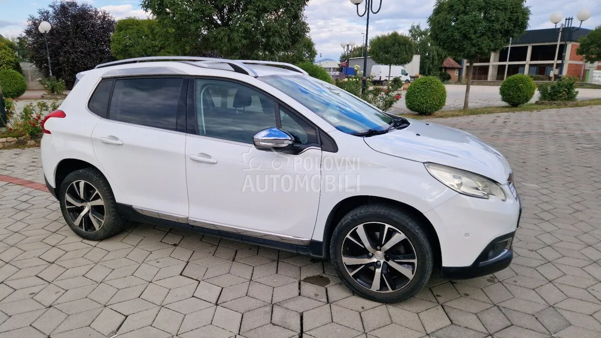 Peugeot 2008 2016 photo 4