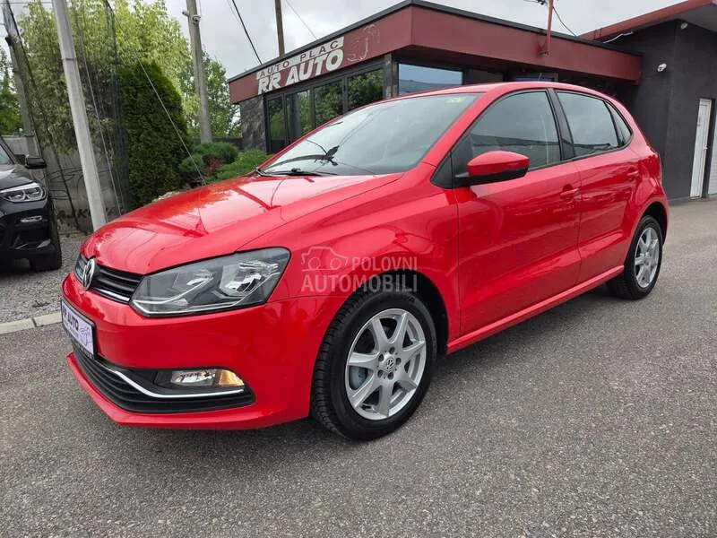 Volkswagen Polo 2015 photo 2