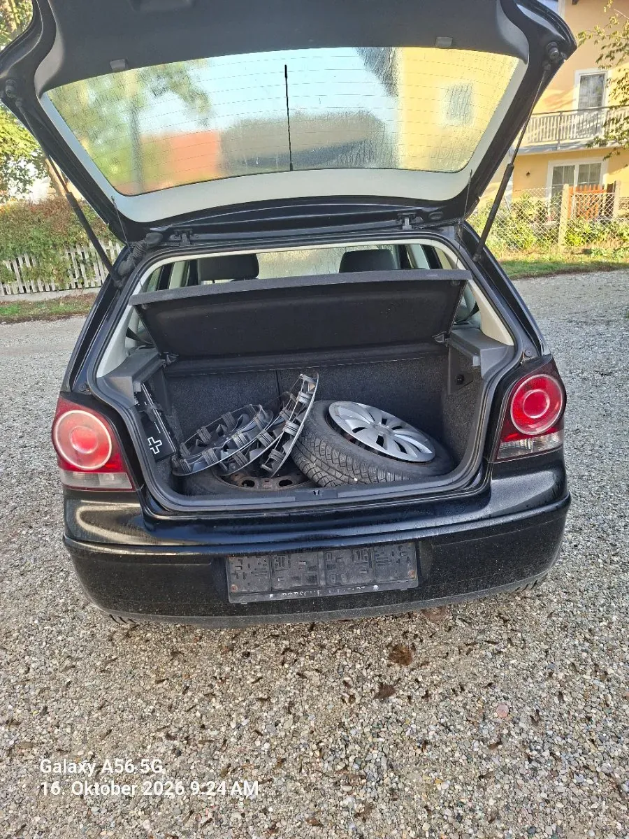 Volkswagen Polo 2009 photo 3