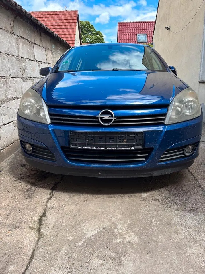 Opel Astra H