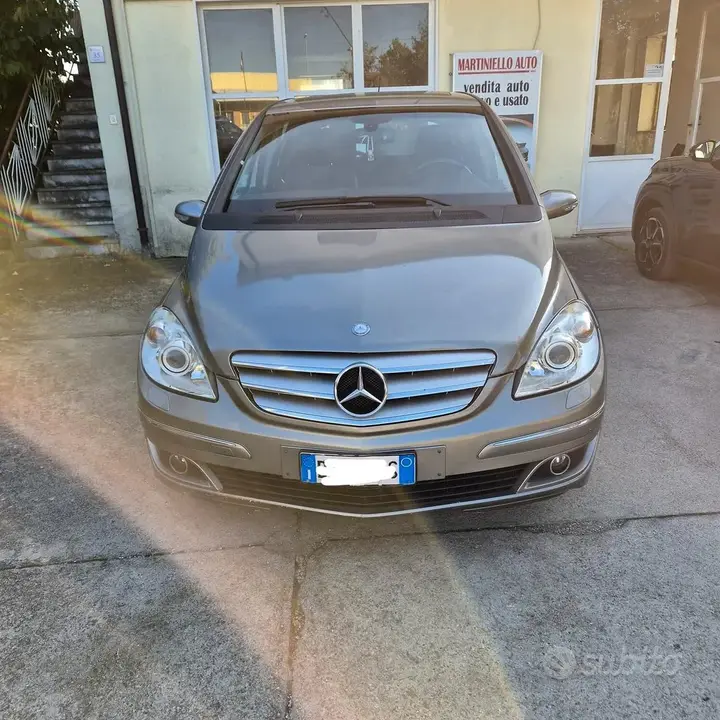 Mercedes-Benz B 200 Cdi