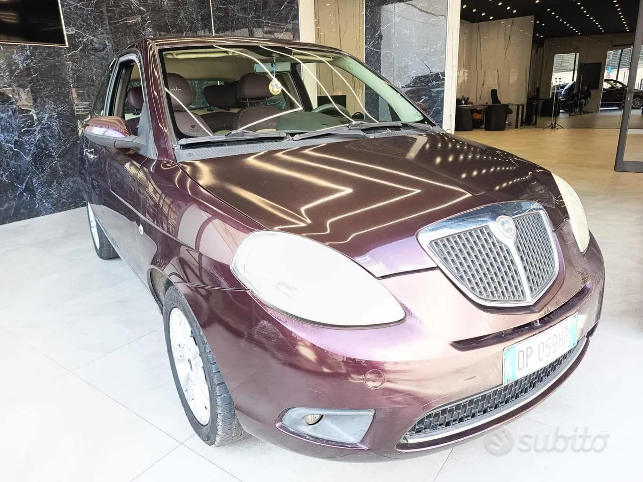 Lancia Ypsilon