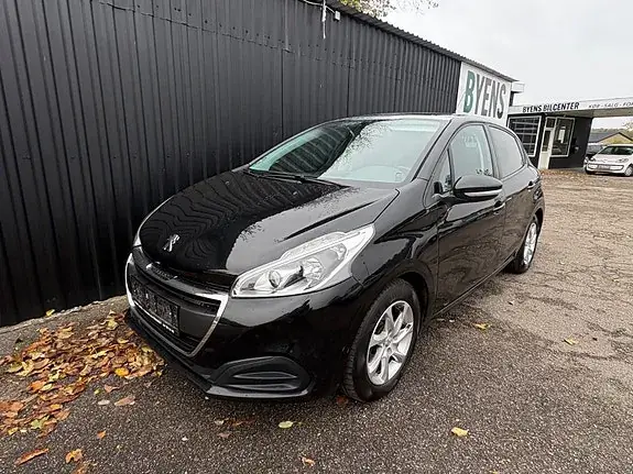 Peugeot 208 2016 photo 5