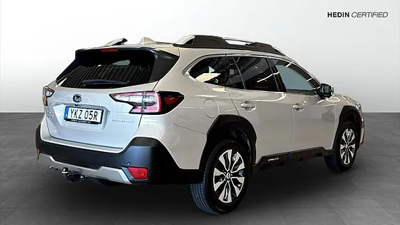 Subaru Outback 2024 photo 2