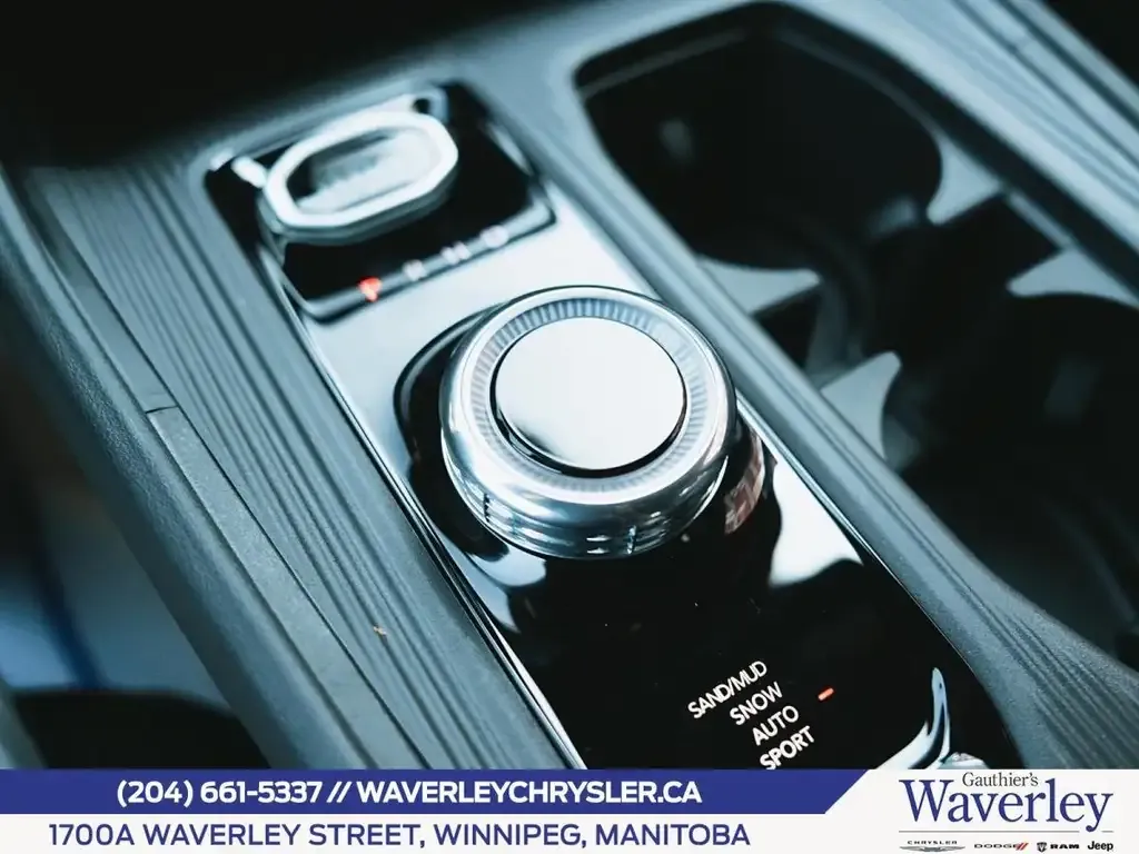 Jeep Cherokee 2026 photo 5