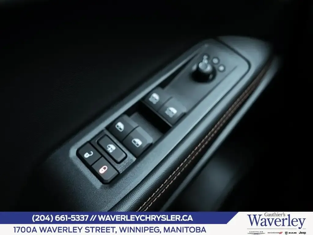 Jeep Cherokee 2026 photo 4