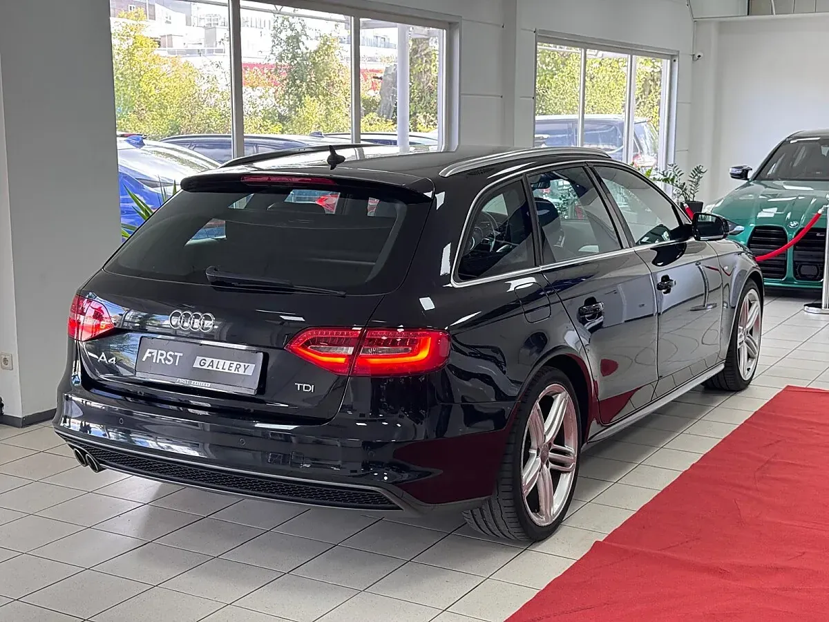 Audi A4 2014 photo 3