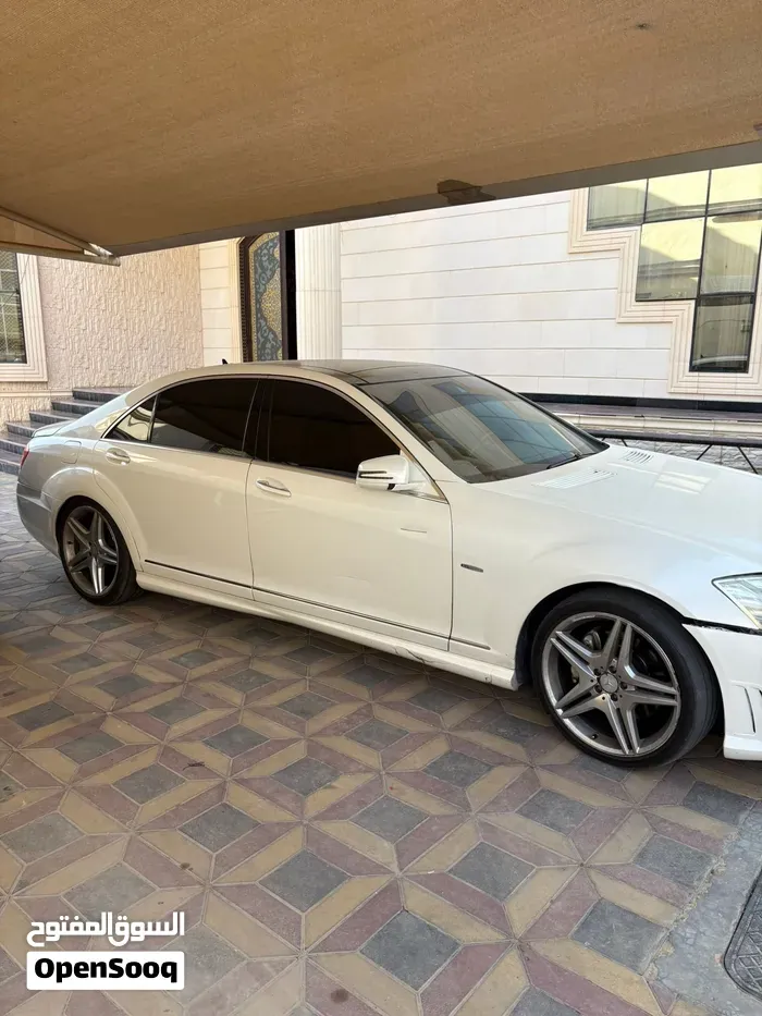 Mercedes-Benz S-Class 2011 photo 3
