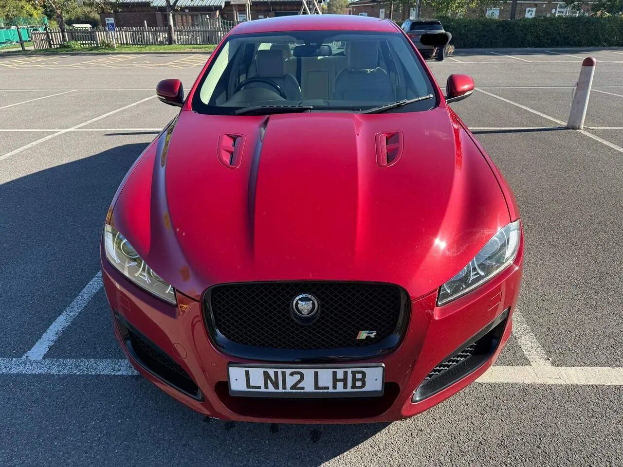 Jaguar Xf 2012 photo 2