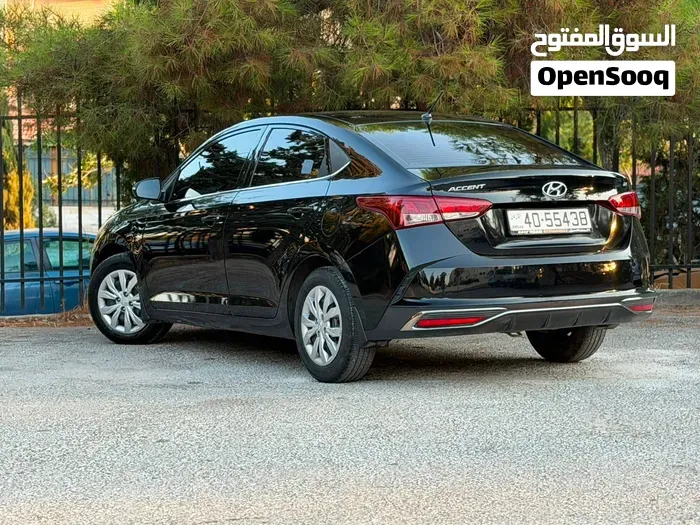 Hyundai Accent 2022 photo 2