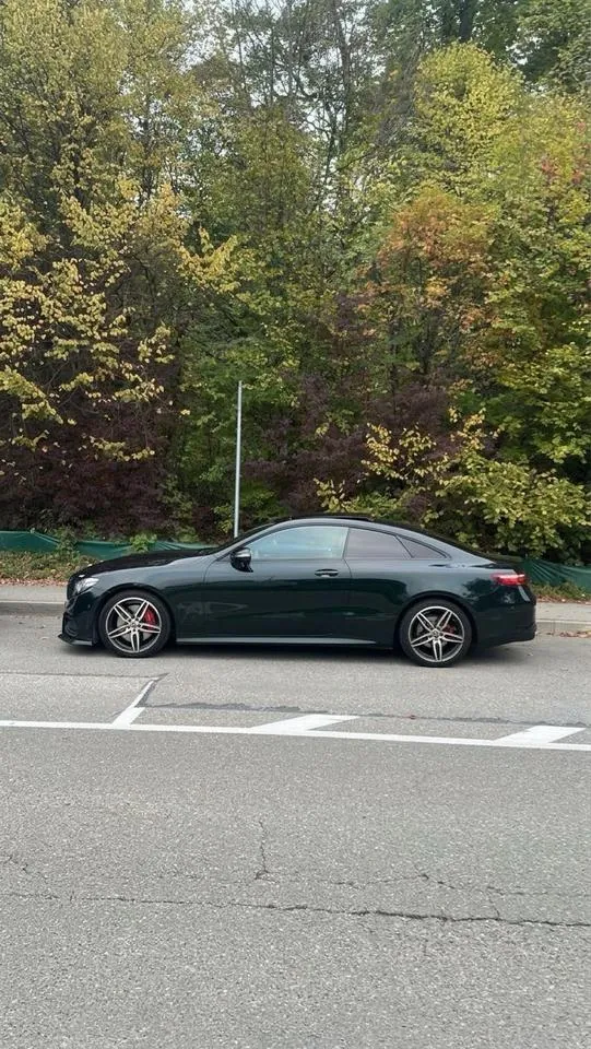 Mercedes-Benz E300 Coupe