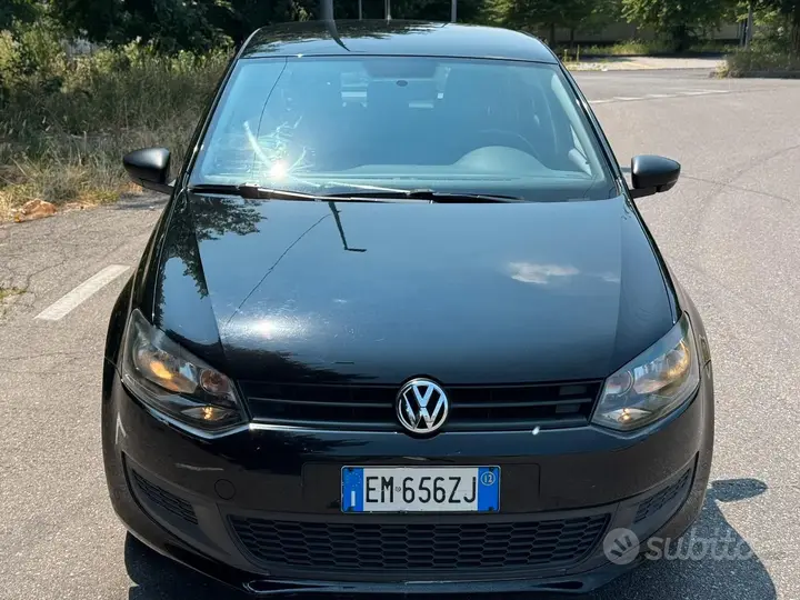 Volkswagen Polo 2012 photo 4