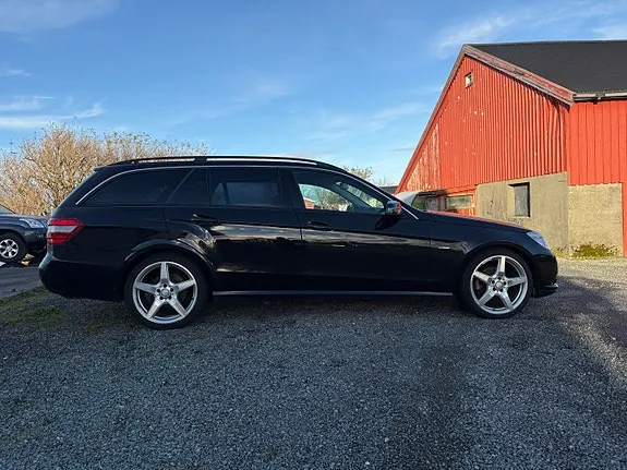 Mercedes-Benz E200 D 2011 photo 4