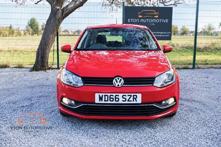Volkswagen Polo 2017 photo 2