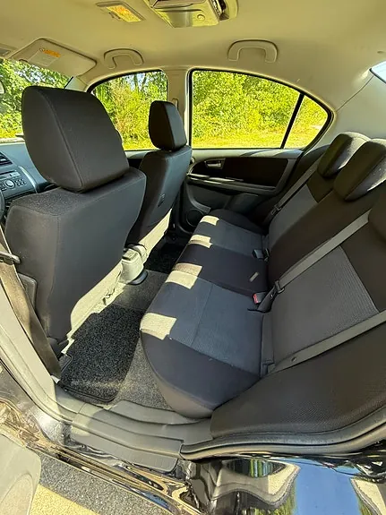 Suzuki Sx4 2010 photo 5