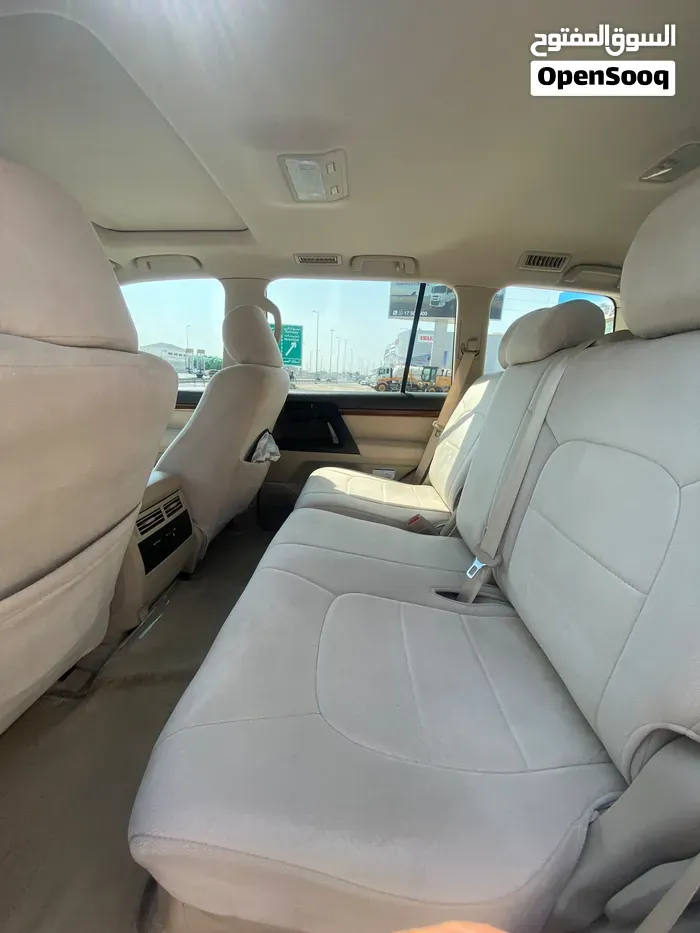 Toyota Land Cruiser 2018 photo 3