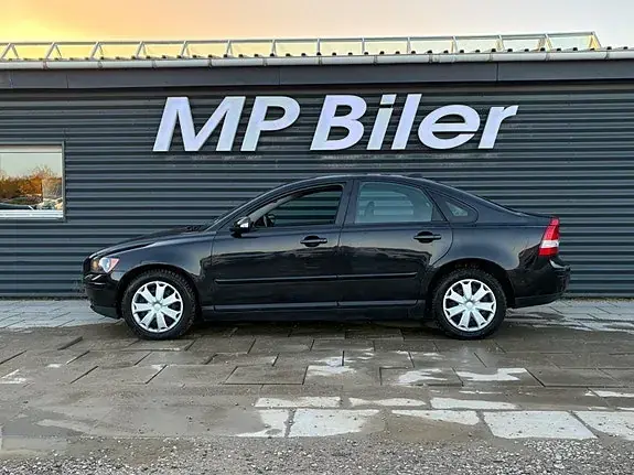 Volvo S40 2005 photo 2