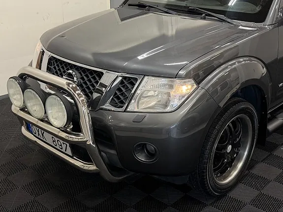 Nissan Navara 2011 photo 4