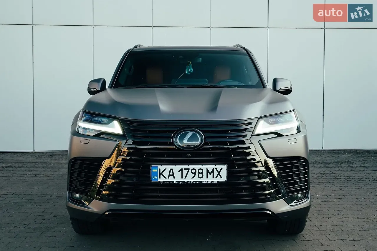 Lexus Lx 2022 photo 2