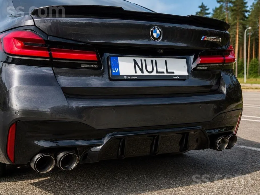 BMW M550I 2019 photo 5