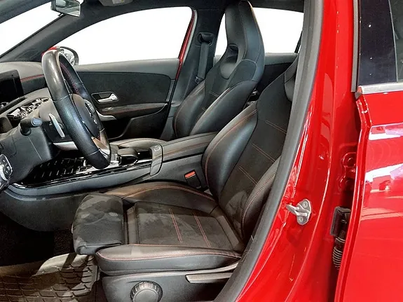 Mercedes-Benz A180 2019 photo 4