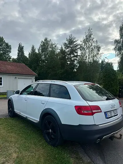 Audi A6 Allroad 2011 photo 3