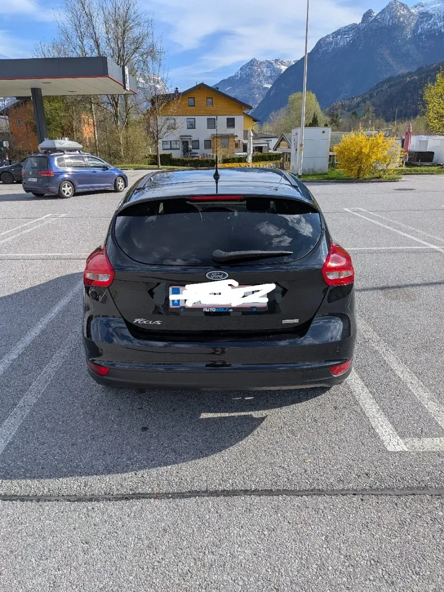 Ford Focus 2015 photo 3
