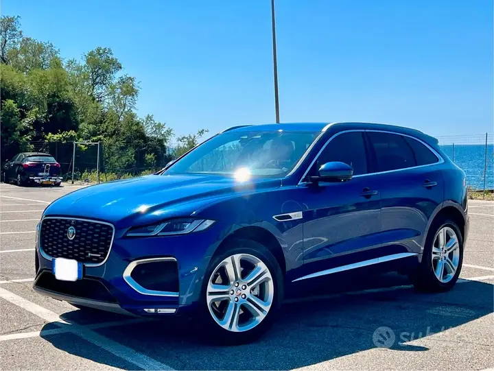 Jaguar F-Pace