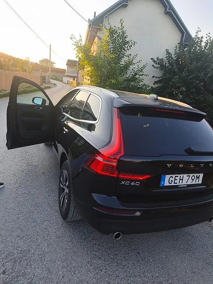 Volvo Xc60 2021 photo 3